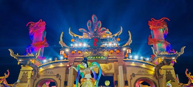 半隐巷住民宿(开封万岁山大宋武侠城店)图片