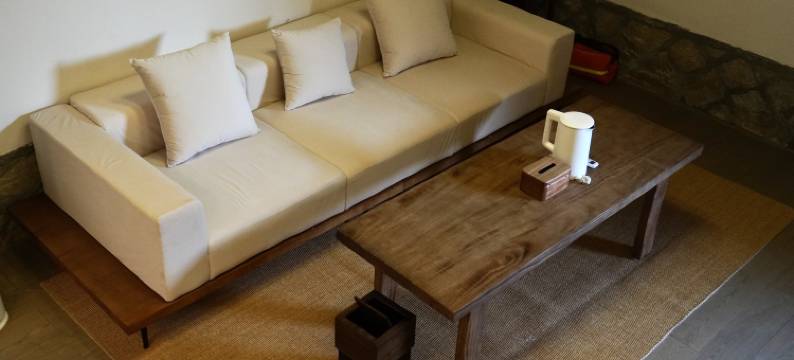 石頭會唱歌·舊寨山間民宿图片