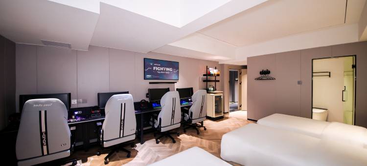 网鱼电竞酒店 (罗湖向西村地铁站店)图片