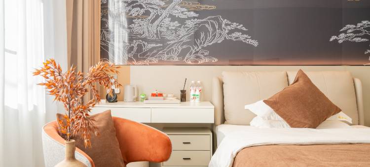 芒哩•Pf•Utop•主题民宿(芒市广场店)图片