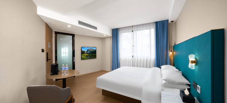 途客环球酒店(杭州临安农林大学店)图片