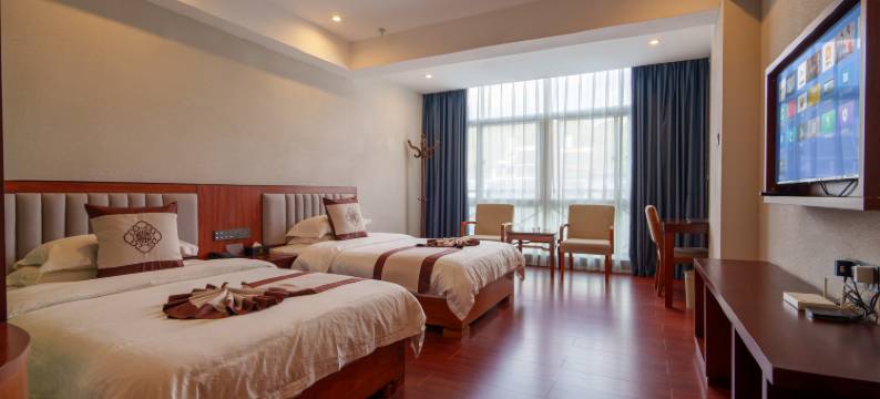 龙陵玉龙商务酒店图片