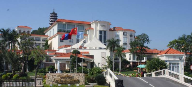 桥头三正半山酒店图片