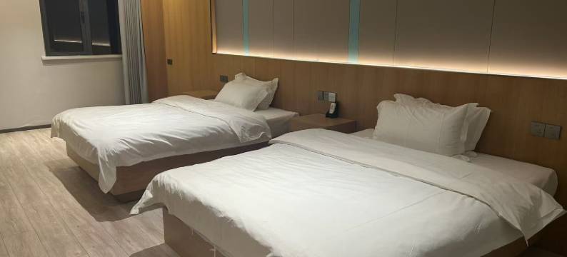 明悦大酒店(育贤路店)图片