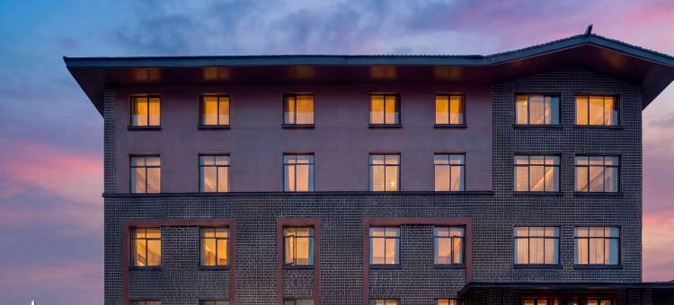 朵兰达V酒店(南昌八一广场绳金塔店)图片