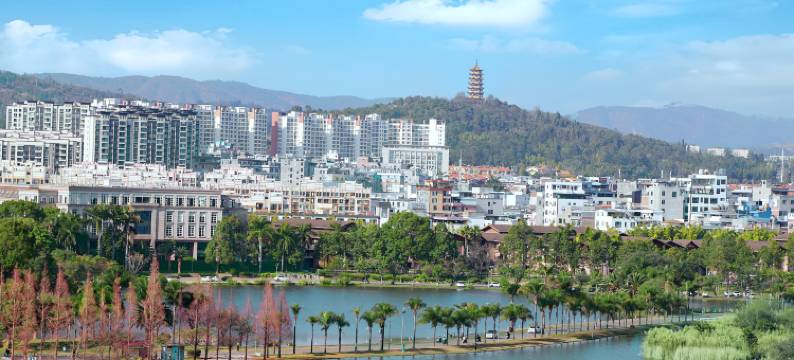 弥勒湖梦湾・智能轻奢美宿(湖泉生态园店)图片