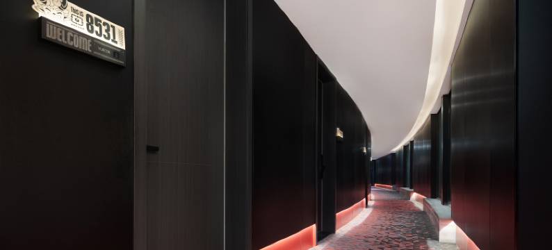 粤塔S电竞(成都春熙路太古里店)图片