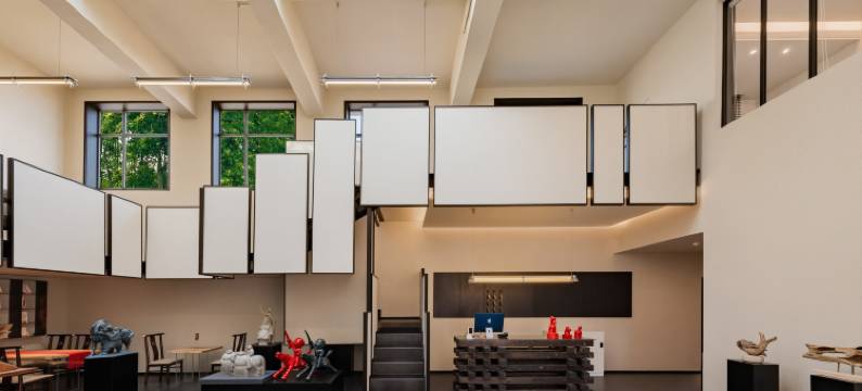 麓引泊森酒店(苏宁广场阿尔丁植物园店)图片