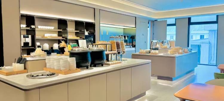 拾海轻奢海景美宿(汕尾保利金町湾店)图片