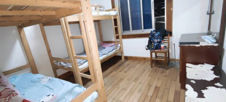 求职者公寓(八一广场店)图片