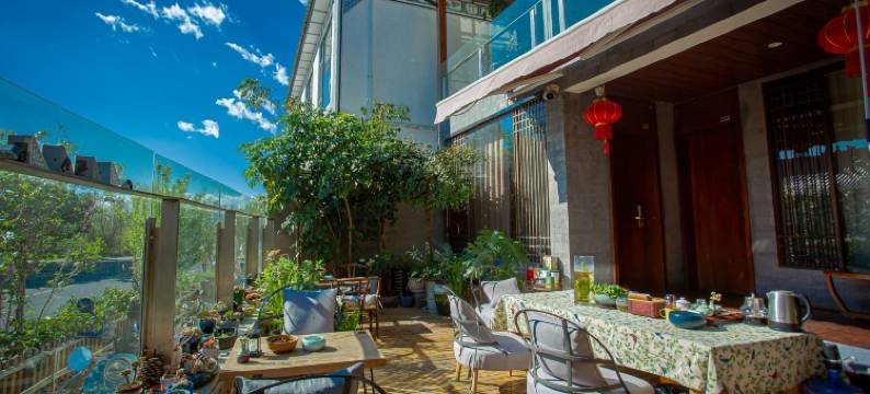 大理潞安府院海景客栈(大理洱海才村店)图片