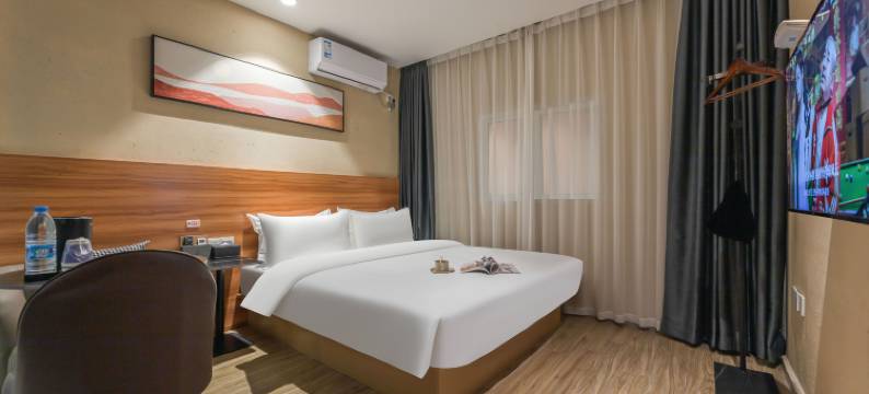 至兰居酒店(宁波鄞州万达广场店)图片