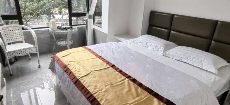 汉源钰瑞商务酒店