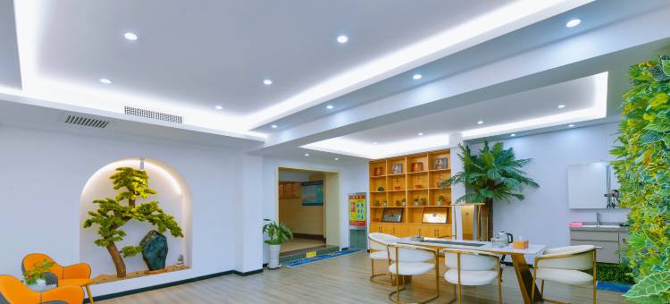 敦煌绿洲主题酒店(沙州夜市市政府店)图片