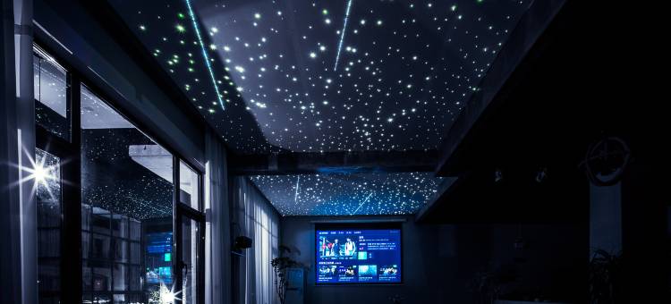 莫干山半山渡星空美宿图片