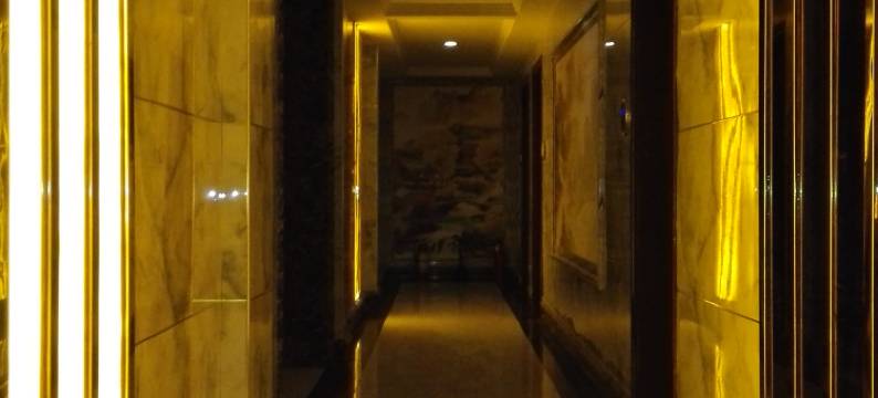 辰溪边城假日酒店图片