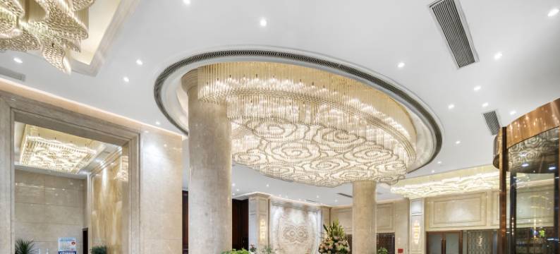 南浔四海大酒店(南浔古镇吾悦广场店)图片