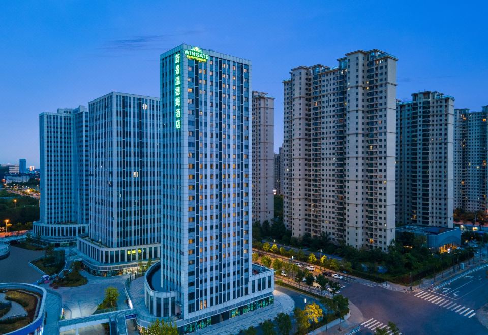 武汉光谷蔚景温德姆酒店外景图