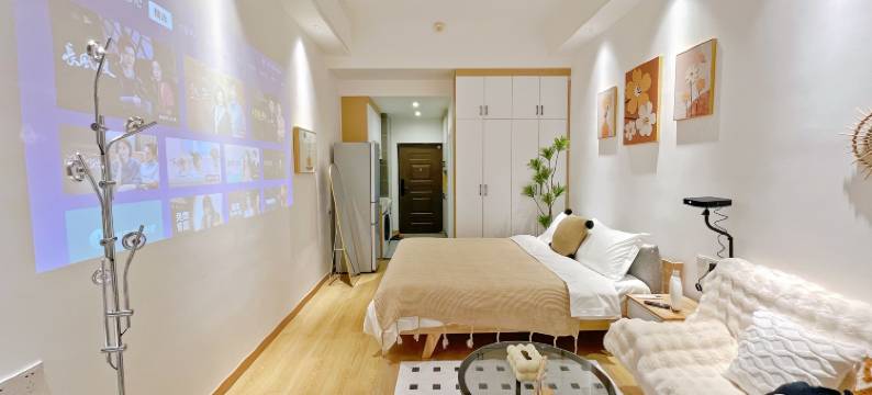 云朵美宿(石坪桥保利彩乐荟店)图片