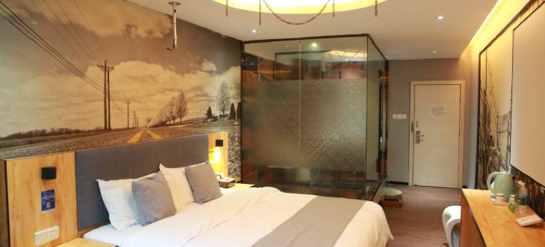 好时光艺术主题酒店(玉林人民公园步行街店)图片