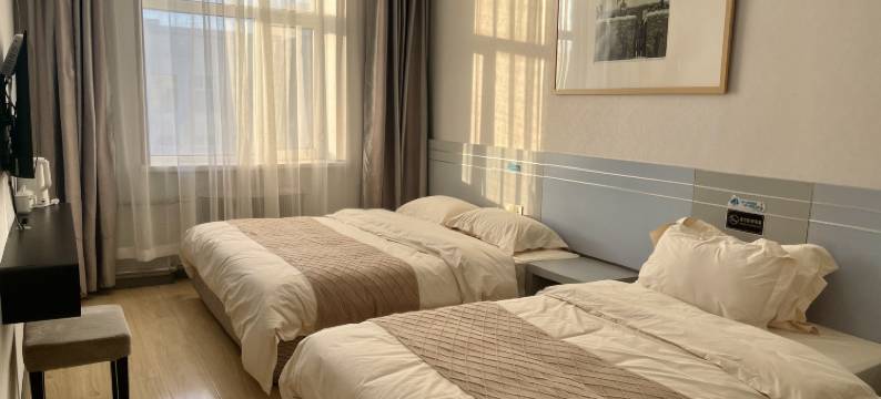 塔河绿海假日酒店图片