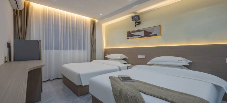 华安轻奢影音式公寓(宁波老外滩店)图片