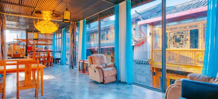 幽幽谷Sily·梵夕云岸Tutto Bene·|180°古城全景美宿图片