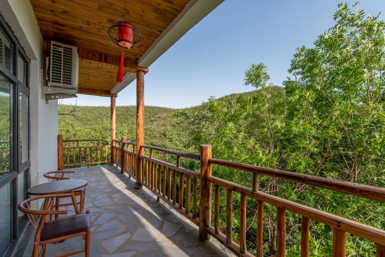 花筑·云台山氧吧酒店(岸上服务区店)图片