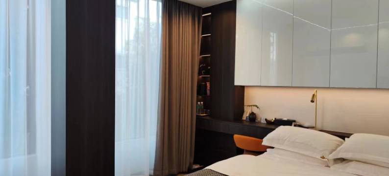 伴山轻奢民宿图片