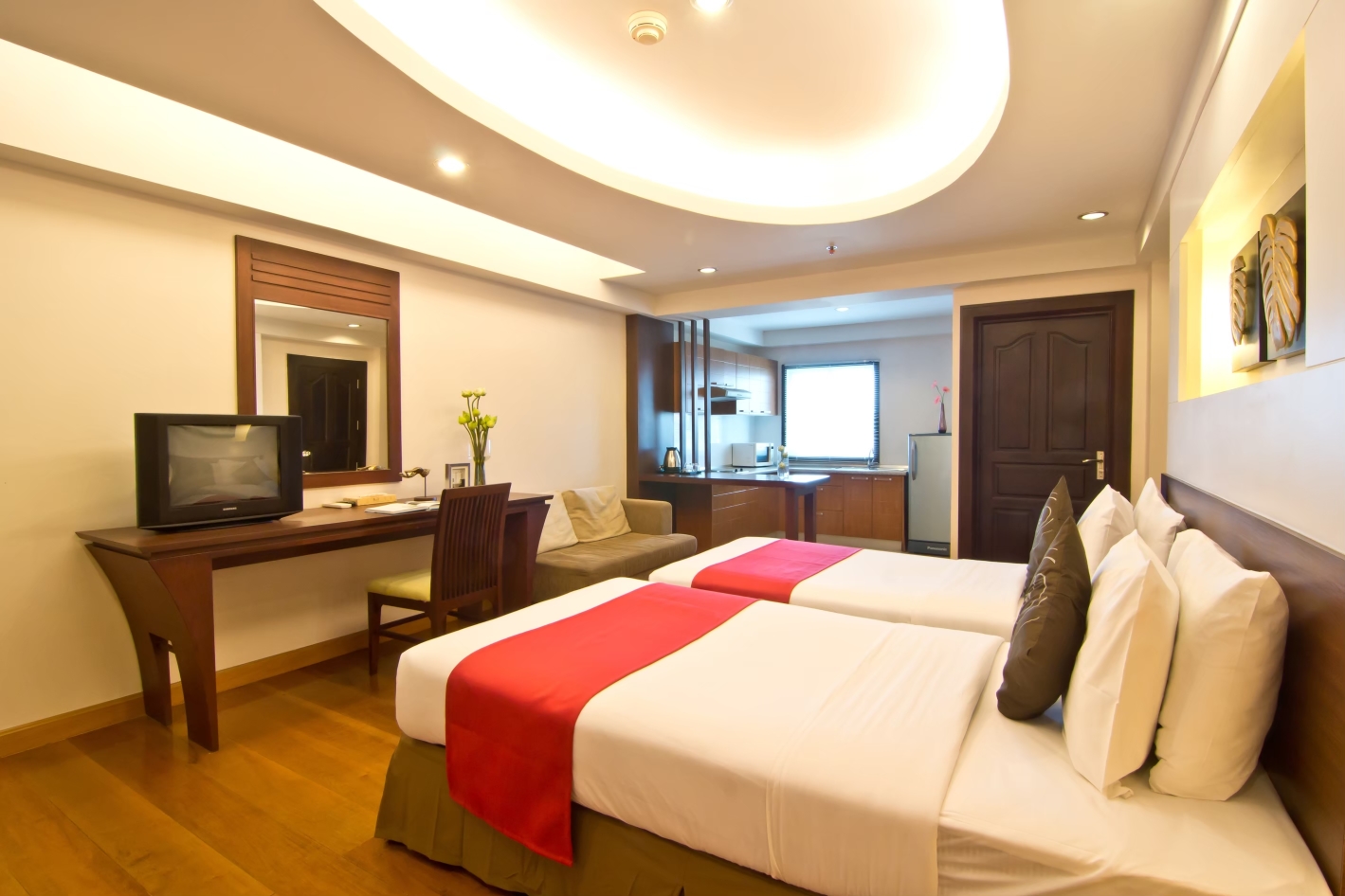 Golden Sea Pattaya Over view