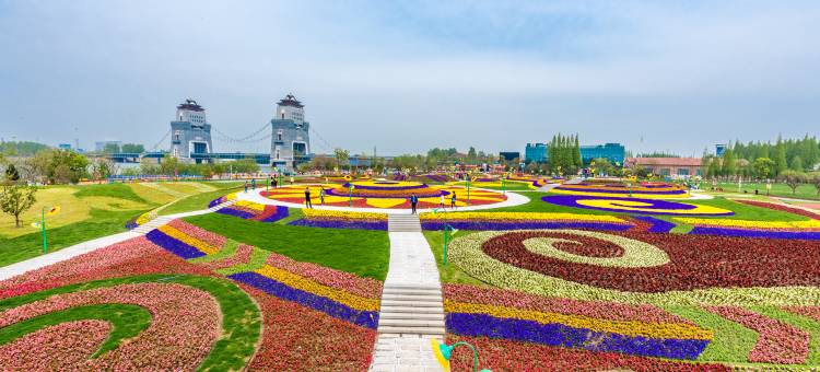 镇江·宜程｜Modern·CinemaDesigner酒店(大市口苏宁广场店)图片