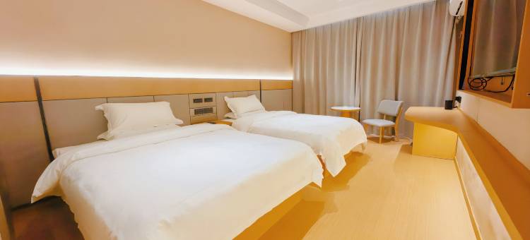 速8优选酒店(喀什古城南门店)图片