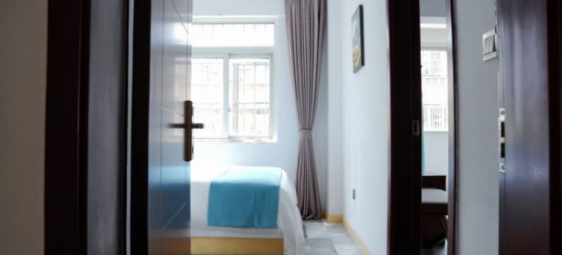 屏山凯旋假日酒店图片