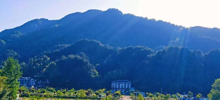 天堂寨和风庭民宿图片