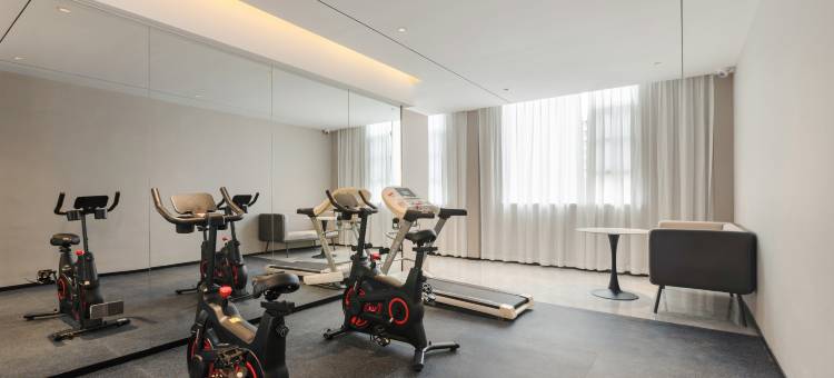 潮漫酒店(肇庆七星岩东门广场店)图片