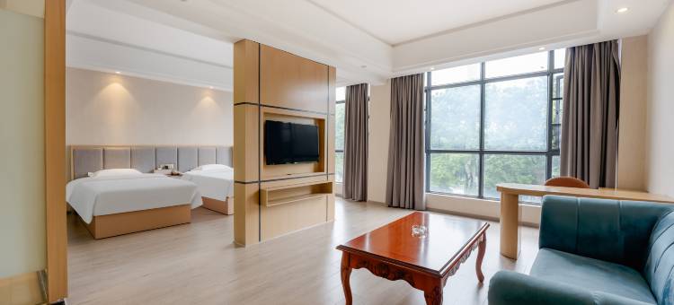 越家酒店(抚州东华理工梦湖店)图片