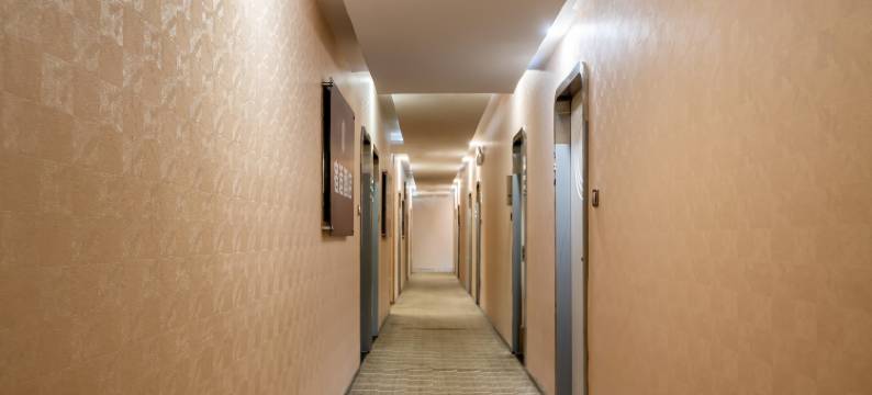 宿适精选酒店(曹杨路地铁站店)图片