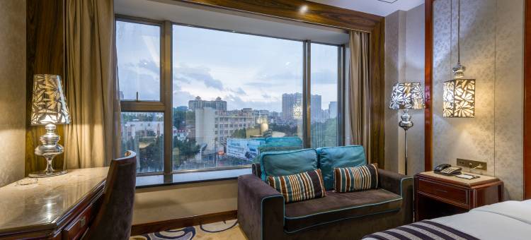 柏纳酒店(梧州市政广场店)图片