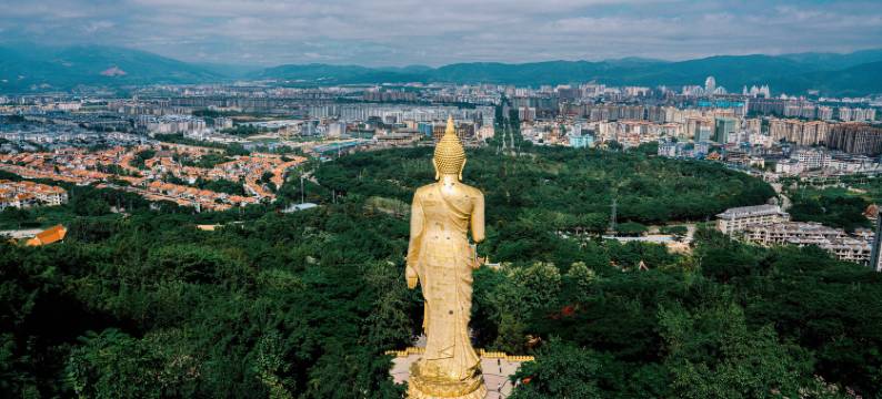 西双版纳景洪雅卡图温泉度假酒店(勐泐大佛寺店)图片