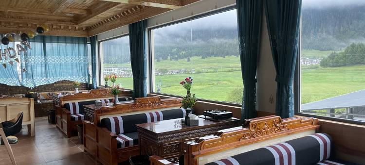 林芝桑吉民宿(扎西岗民俗村店)图片