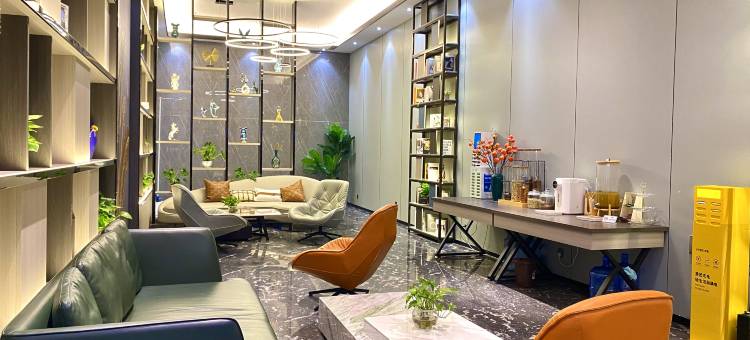 迎程国际酒店(威宁利福邻家广场南宁学院店)图片