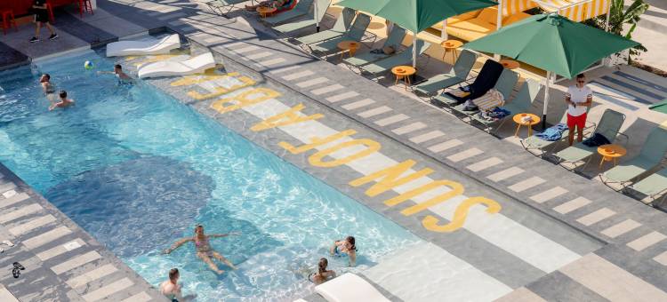 瑞安斯洛拉斯酒店 - 仅供成人入住(Ryans Lolas - Adults Only)图片