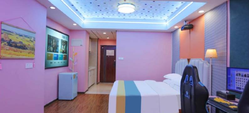 S+电竞民宿(石家庄新百广场地铁站店)图片