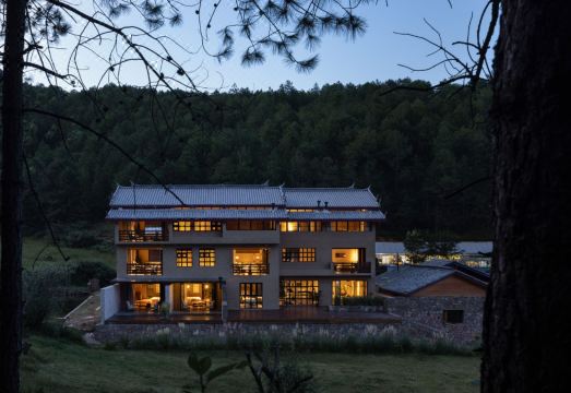 松慢｜SongMoon Mountain View Oxygen Bar·绿野仙踪·森景庄园度假别墅酒店（泸沽湖大落水店）外景图