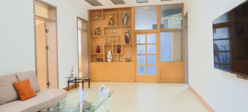 开封见山民宿(清明上河园鼓楼广场店)图片