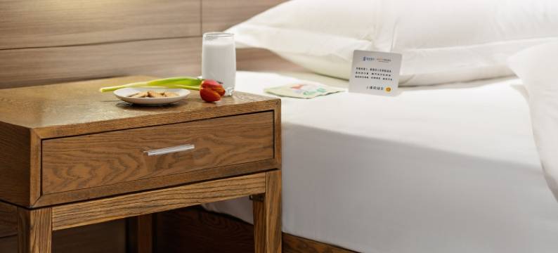 璞里酒店(华西二院锦江院区三圣花乡地铁站店)图片