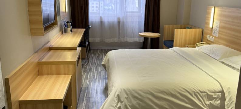 柏漫公寓酒店(汉口火车站西广场店)图片