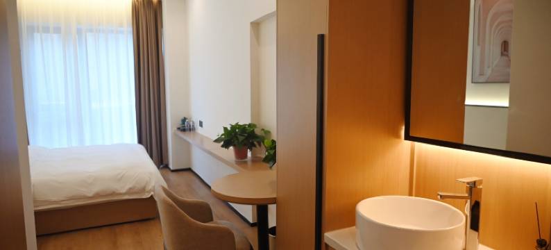 柏思酒店(成都红高路地铁站店)图片