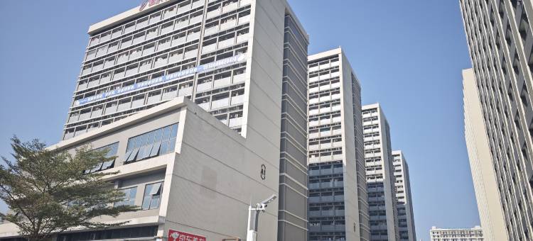 未来美宿(广州奥体中心棠东地铁站店)图片