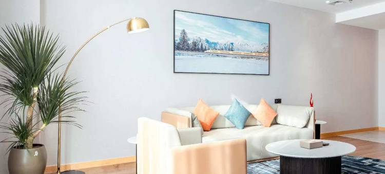 城发曼骊酒店(唐山宴南湖度假区店)图片